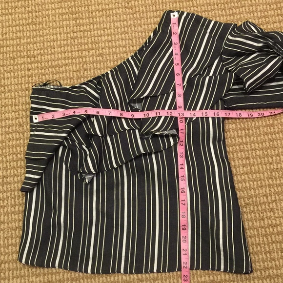 Scripted Ruffled Striped One-Shoulder Top Small - Picture 4 of 6